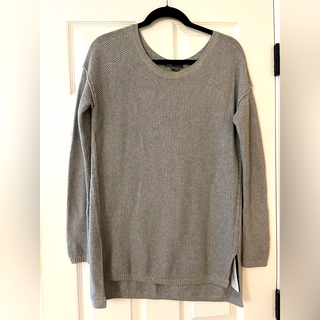 Vince - Grey Sweater